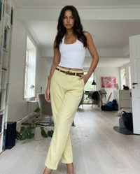 Seren | High-Waist Belted Cuffed Tapered Summer Trousers in Cream