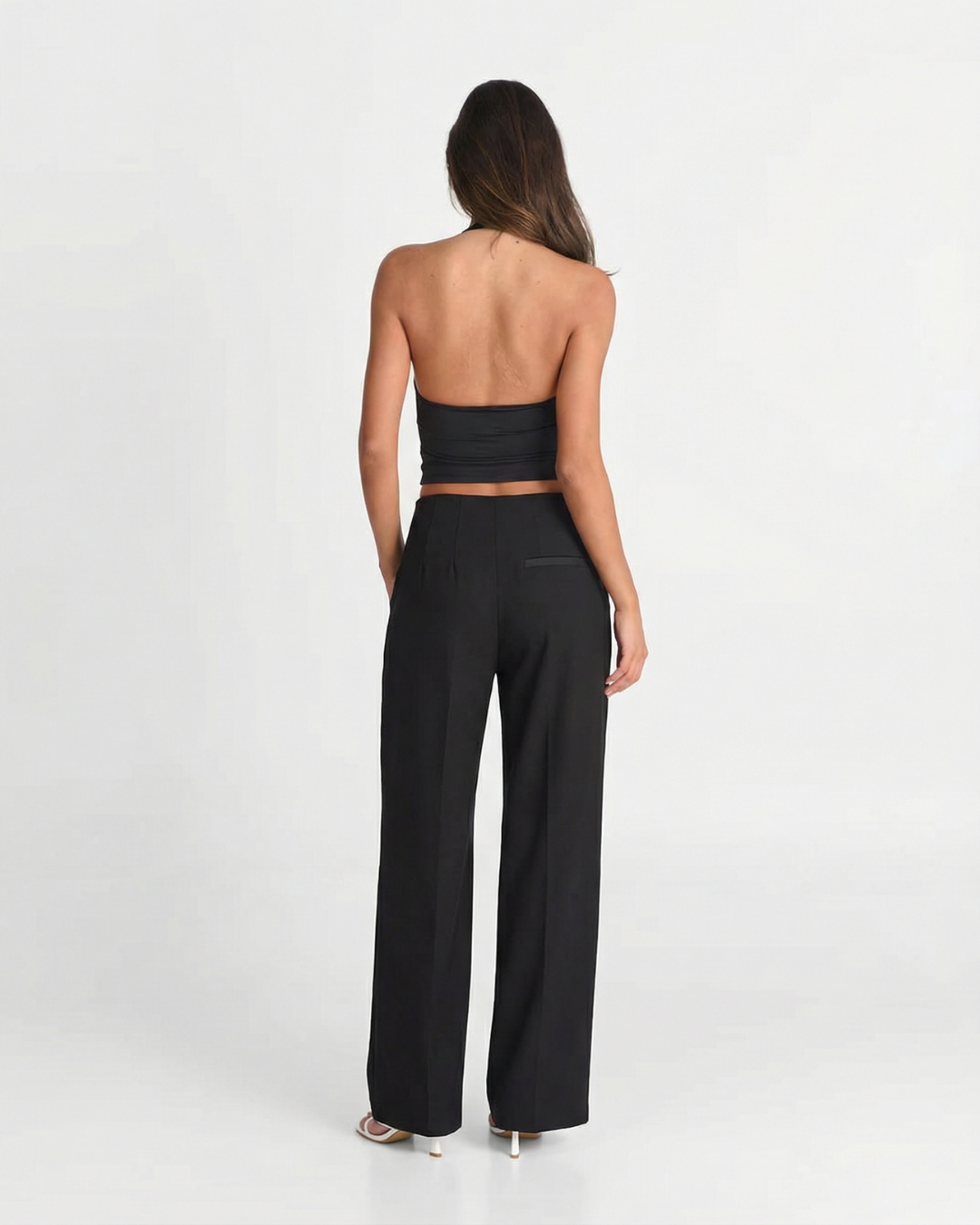 Lena | High-Waist Pleated Flowing Wide-Leg Trousers in Black
