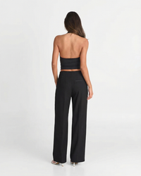 Lena | High-Waist Pleated Flowing Wide-Leg Trousers in Black