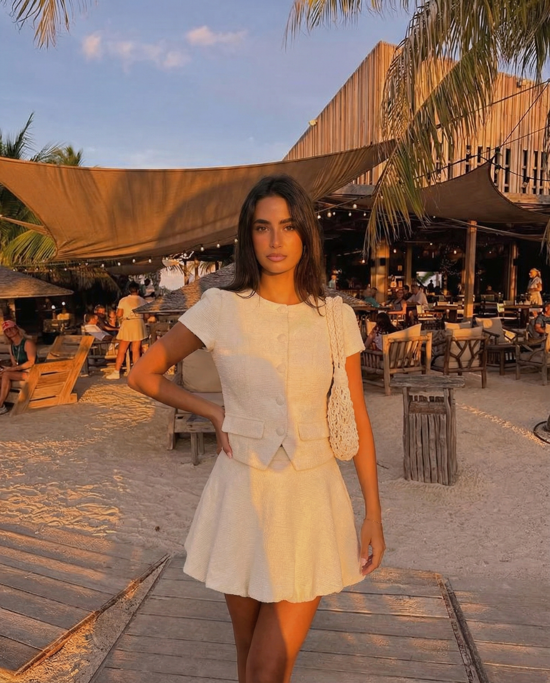 Kate | Elegant Buttoned High Tea Set