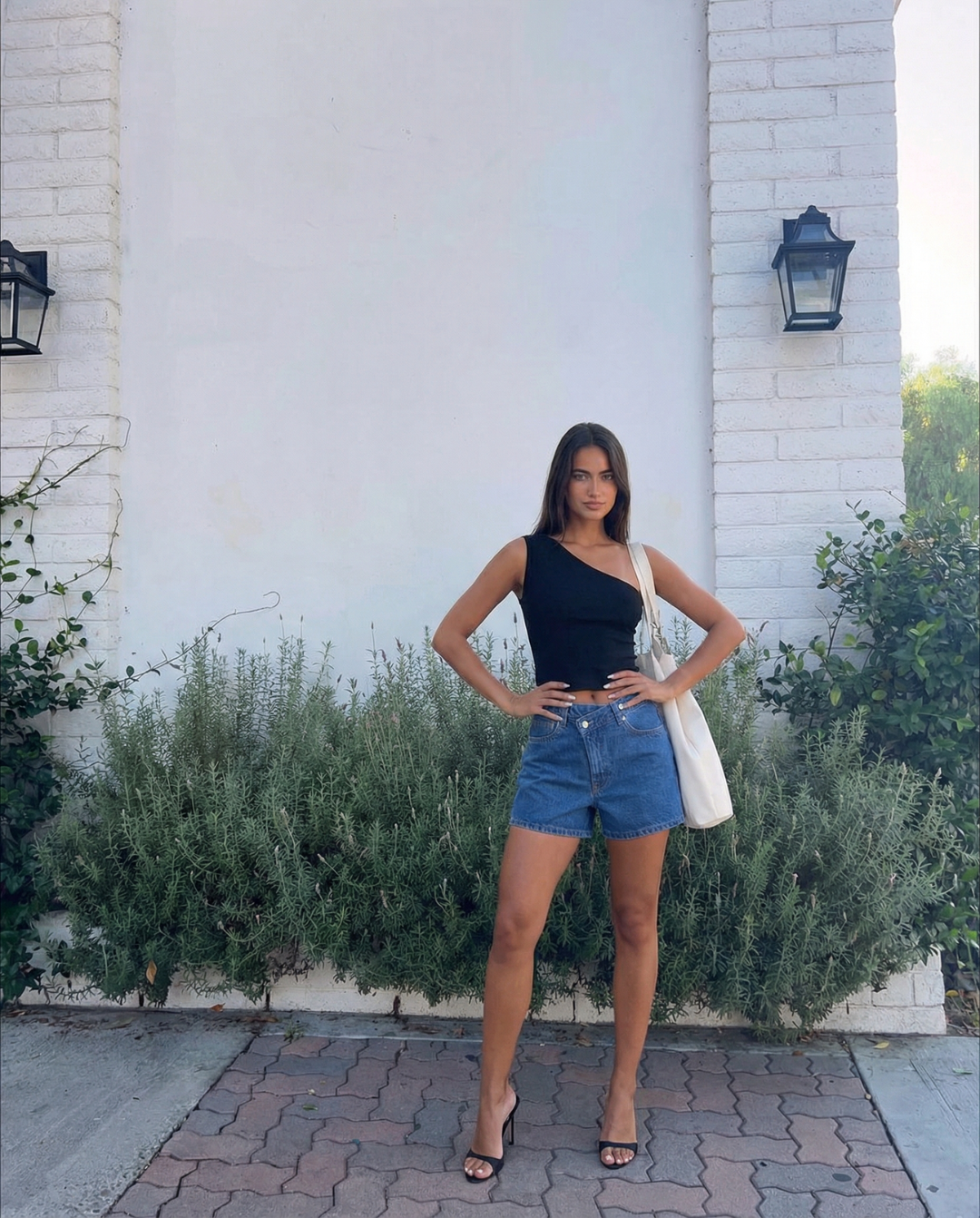 Marnie | Crossover High-Waist Denim Shorts