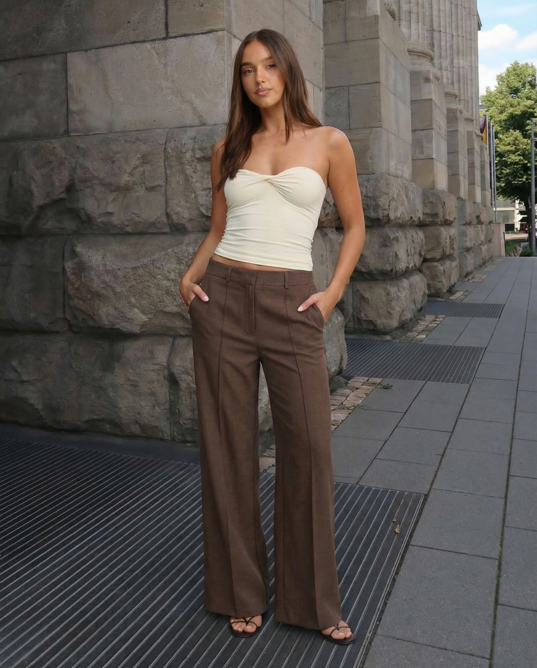 Victoria | High-Waist Front Seam Tailored Wide-Leg Trousers in Brown and Beige