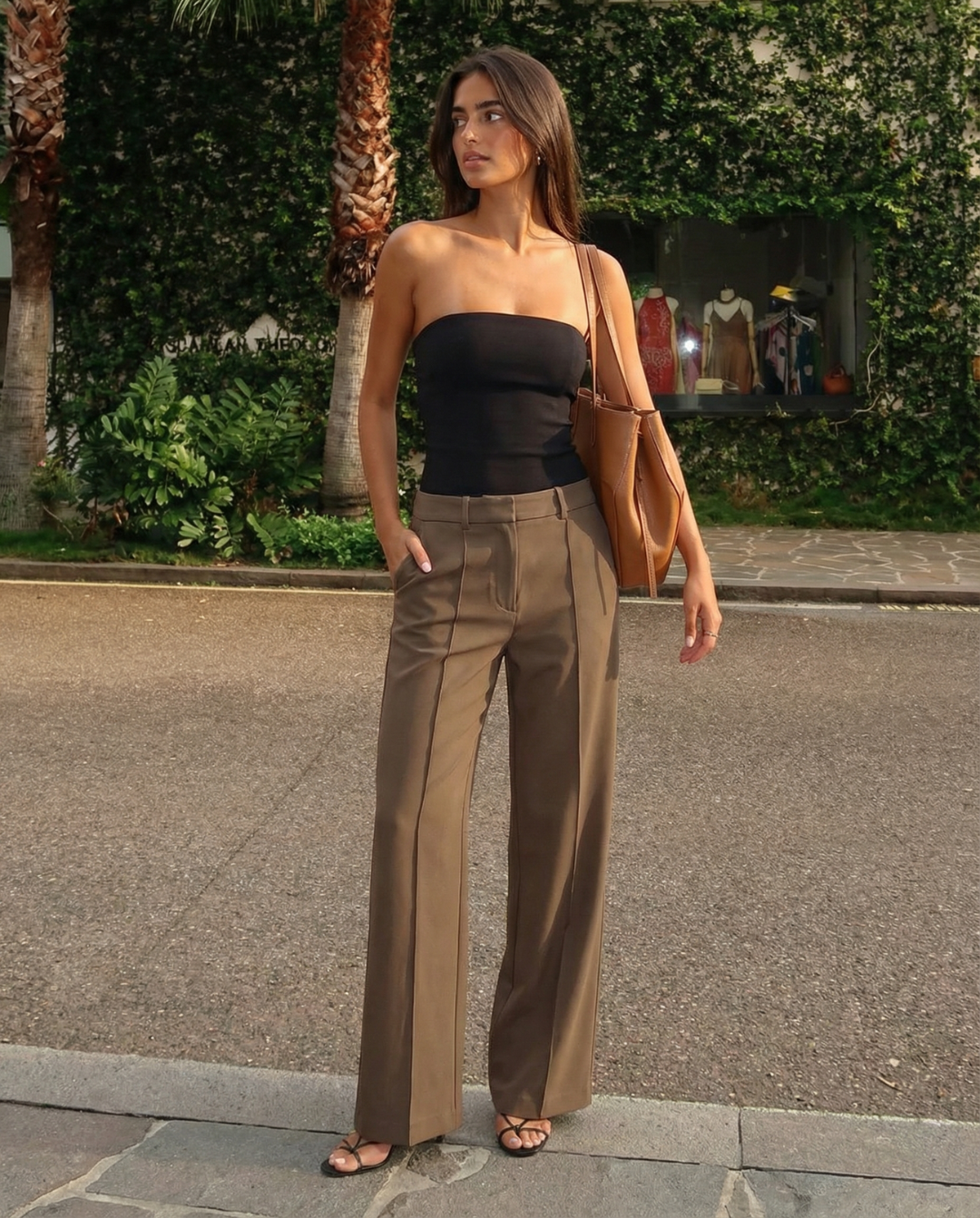 Tessa | High-Waist Centre Seam Wide-Leg Tailored Trousers in Brown