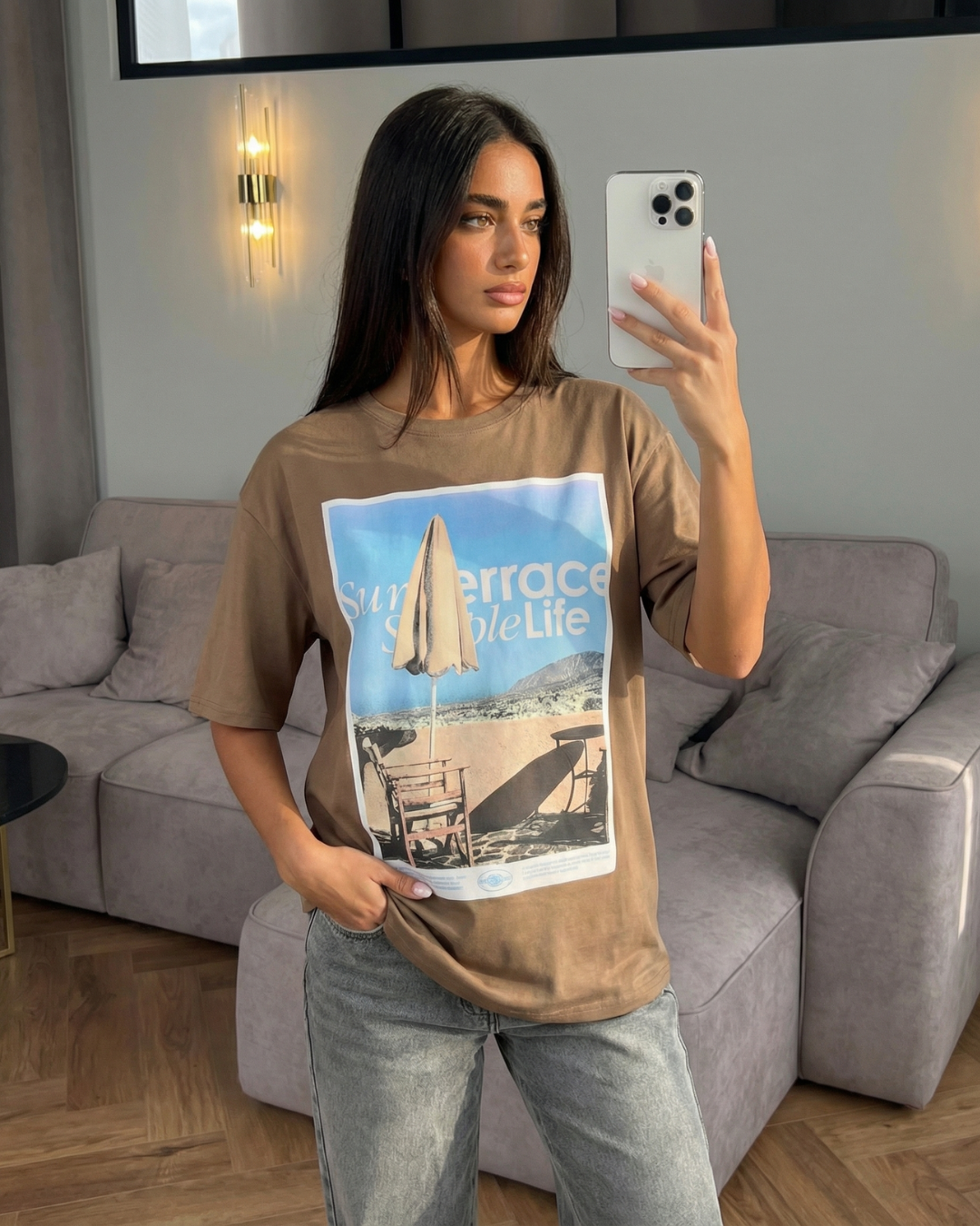 Noa | Casual Oversized Graphic T Shirt Brown