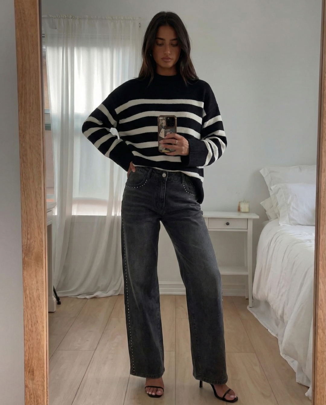 Margot | Striped Crew Neck Sweater Black White Relaxed Fit