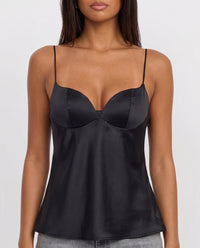 Ellen satin top black close-up
