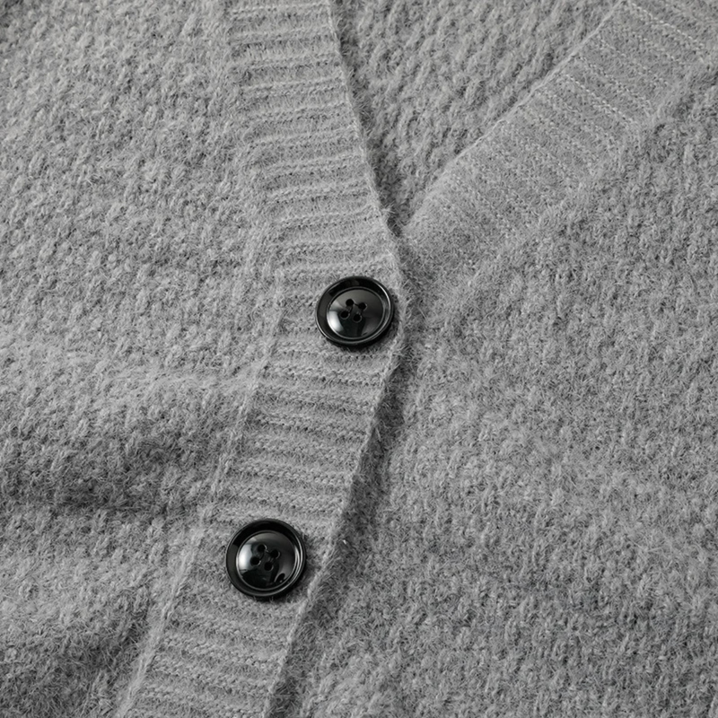 Gaskell cardigan knit texture detail