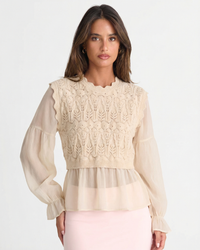 Alyssa | Cropped Cable Knit Vest