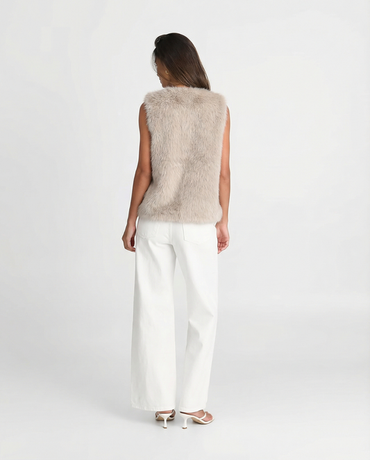 Sia | Faux Fur Jacket Cream Sleeveless Fluffy Gilet