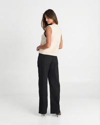 Hattie | Pocket-Detail Button-Front Knit Vest