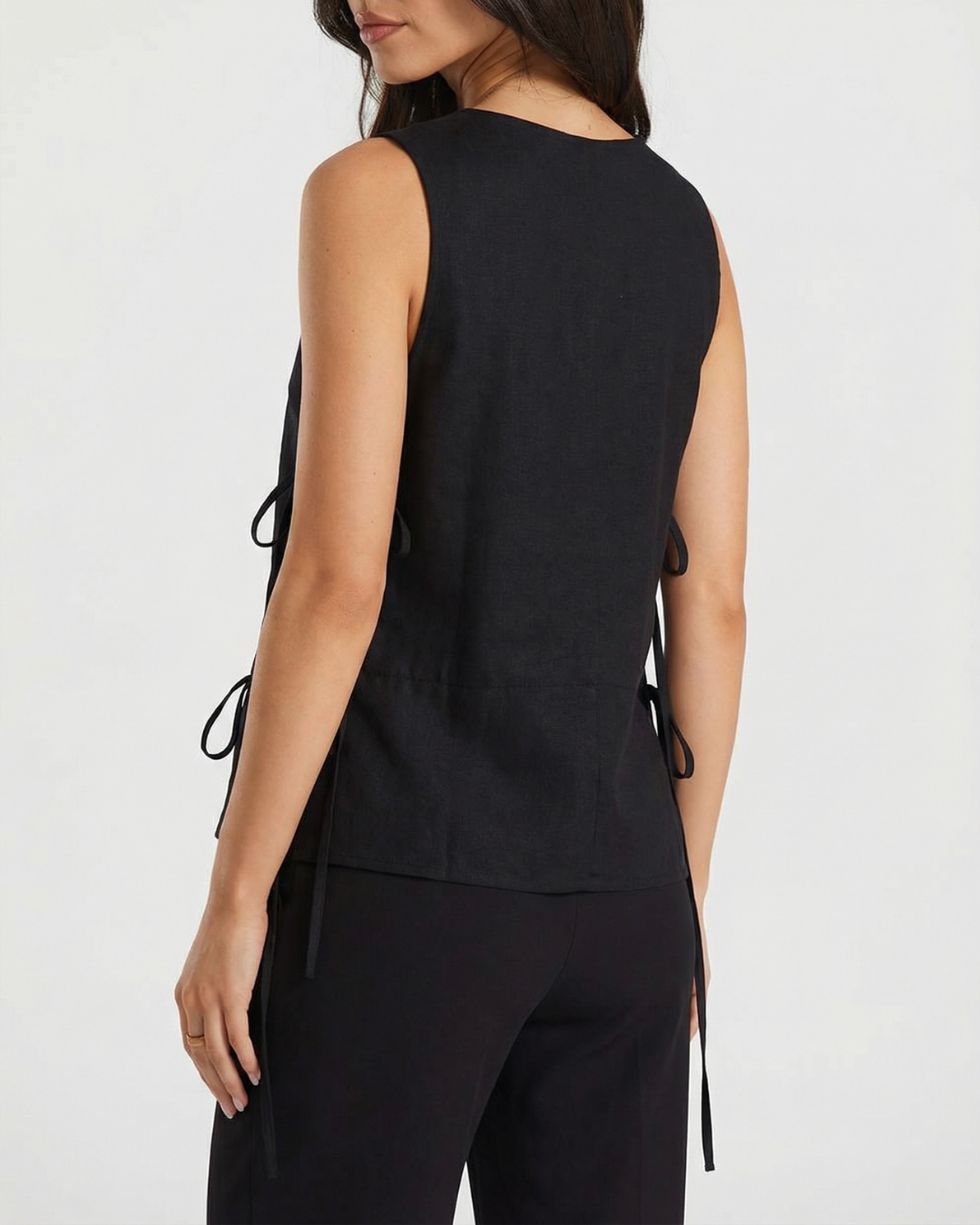 Eliana | Side Tie Crew Neck Cropped Tank Top