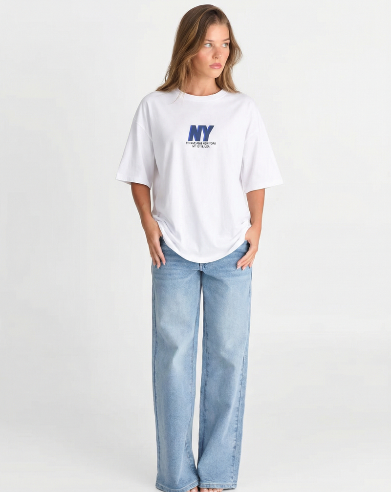 Mia | graphic tee