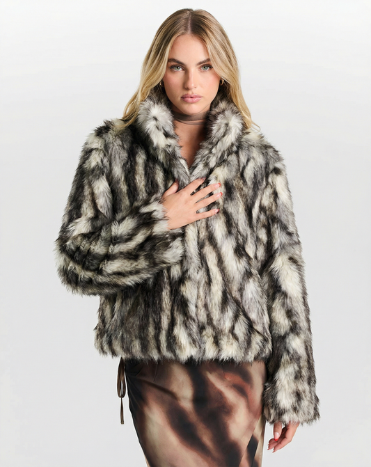 Lara | Winter Cropped Faux Fur Jacket Grey