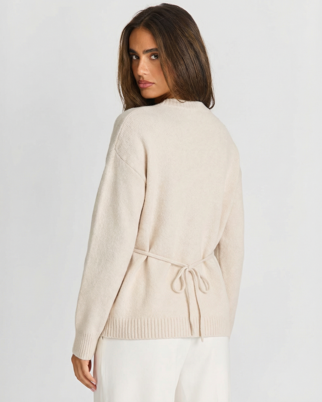 Vera | Crew Neck Sweater Cream Long Sleeve