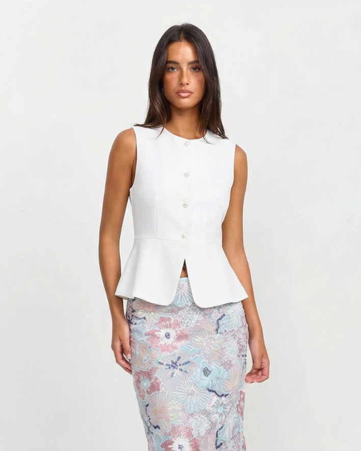 Iris | Sleeveless Button Up Cardigan White Fitted Crew Neck