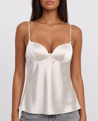 Ellen satin top ivory close-up