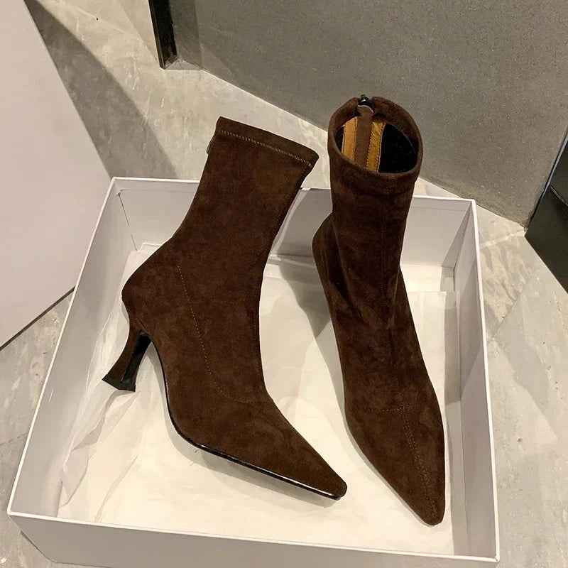 Patience | Women's Pointed Toe Kitten Heel Ankle Boots