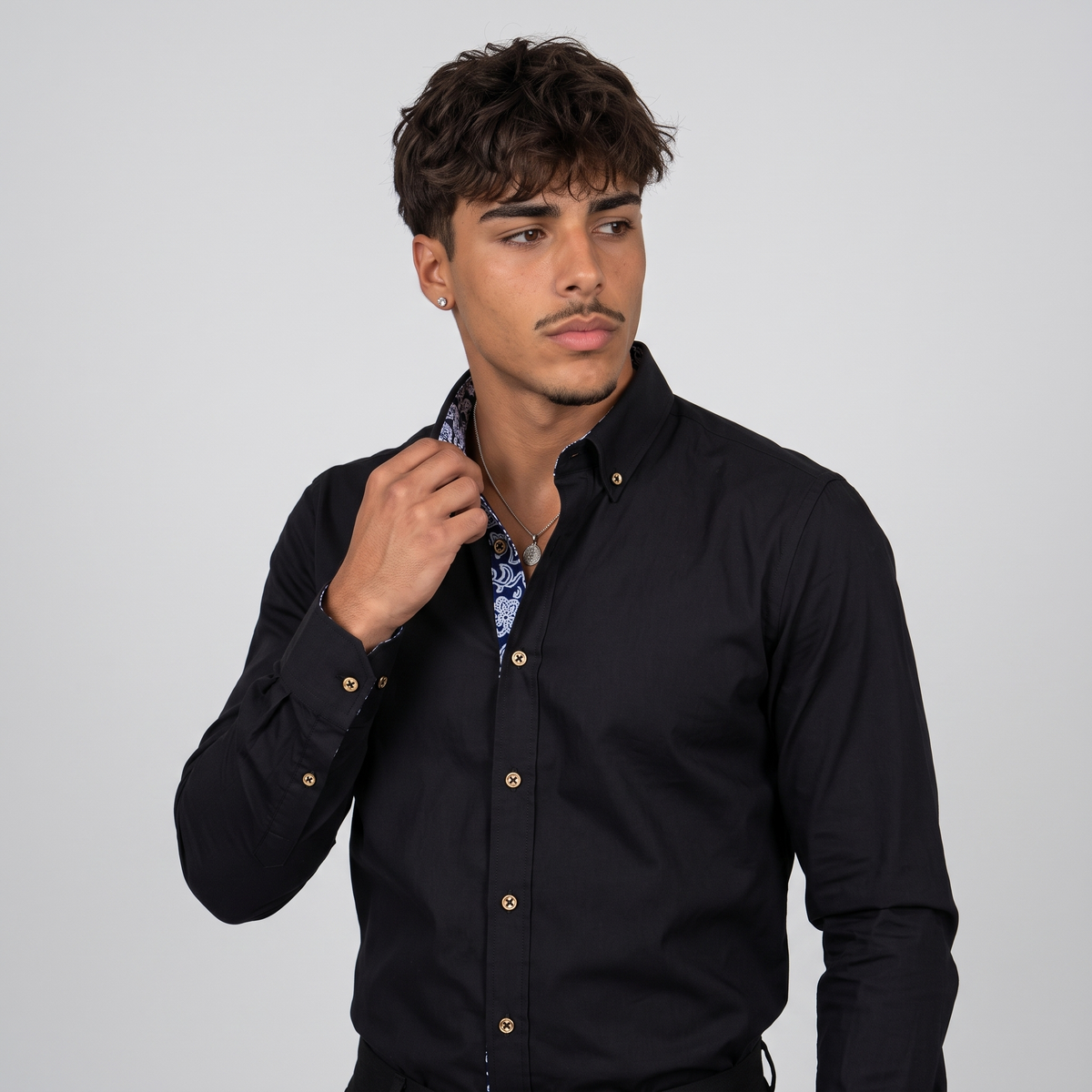 Warwick | Men's Button Down Shirt With Gold Accents