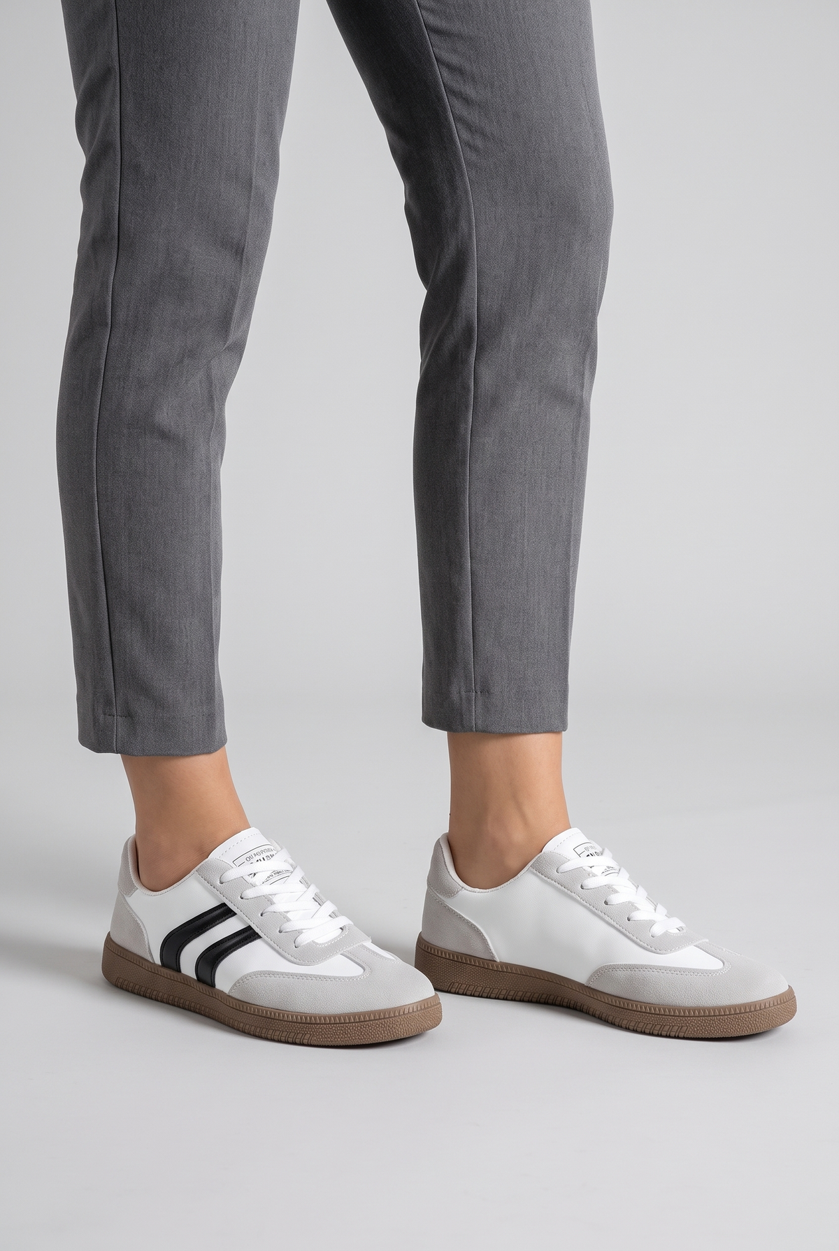 NOLA model wearing orthopedic sneakers cushioned sole
