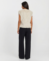 Hazel | Cream Faux Fur V-Neck Sweater Vest