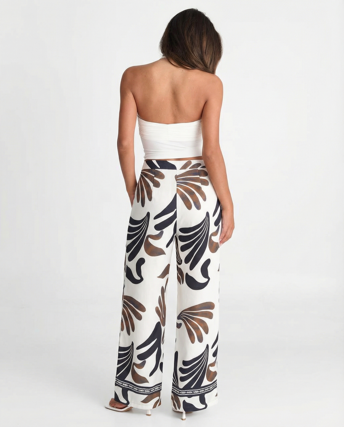 Daisy | Abstract Print Border Hem Wide-Leg Trousers with Side Pockets