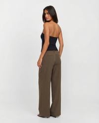 Tessa | High-Waist Centre Seam Wide-Leg Tailored Trousers in Brown