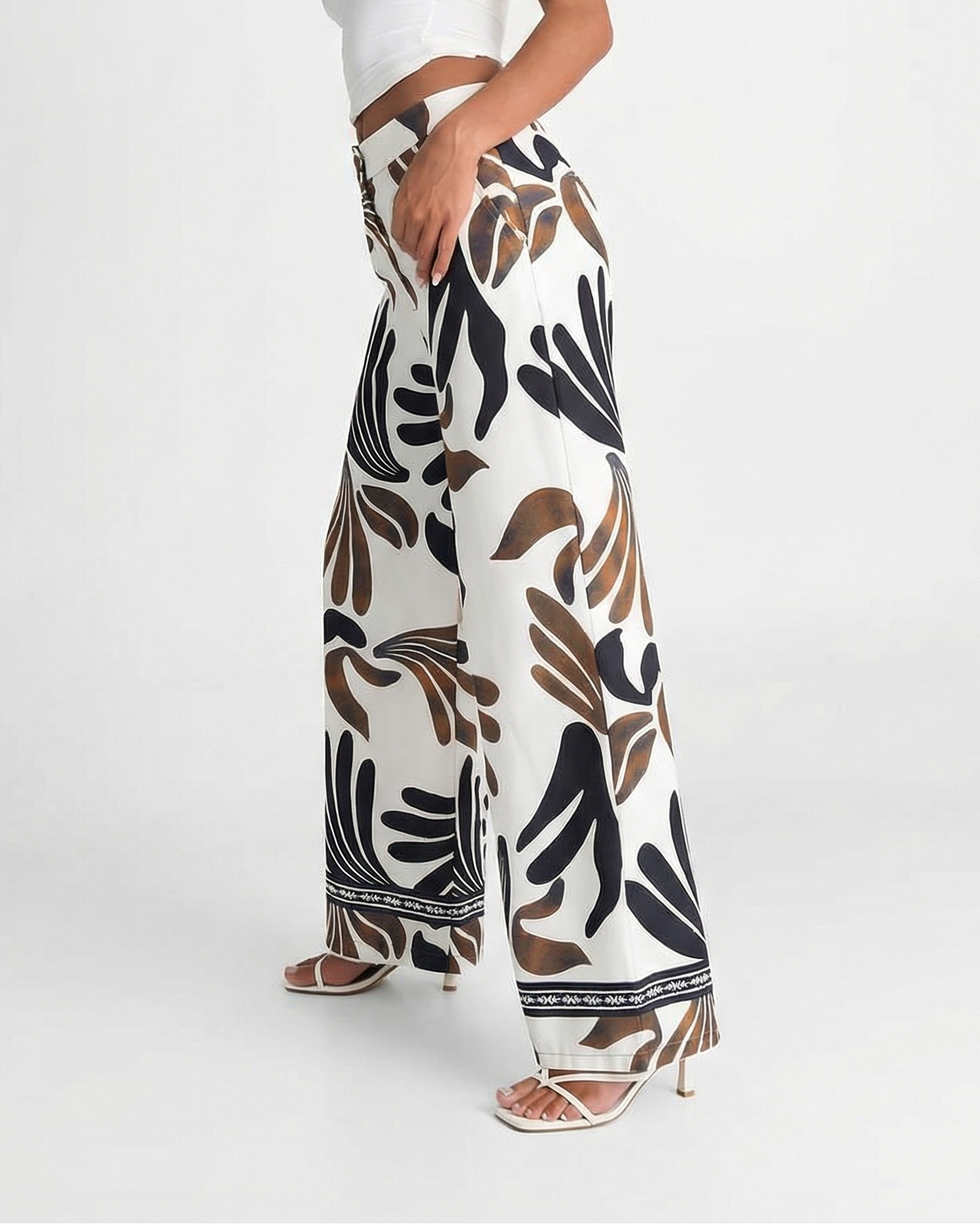 Daisy | Abstract Print Border Hem Wide-Leg Trousers with Side Pockets
