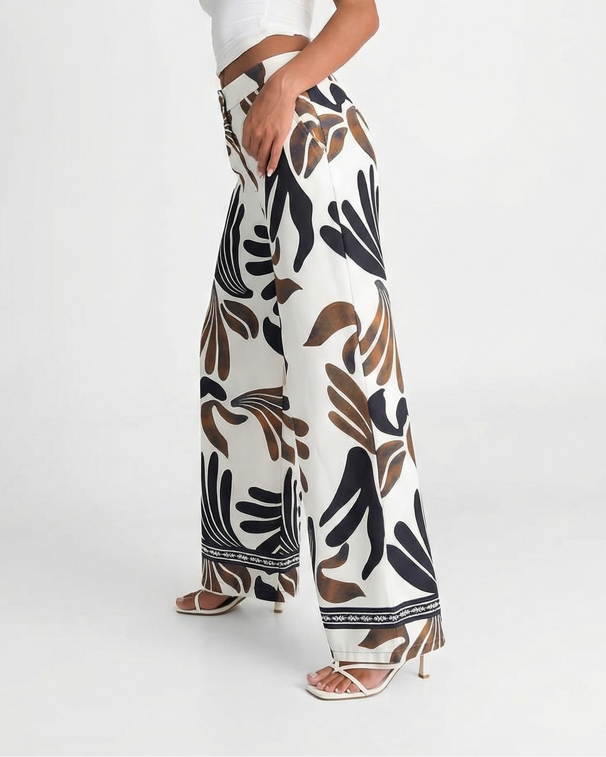Daisy | Abstract Print Border Hem Wide-Leg Trousers with Side Pockets