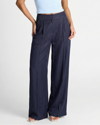 Polly | High-Waist Pleated Front Seam Flowing Wide-Leg Linen Trousers in Navy