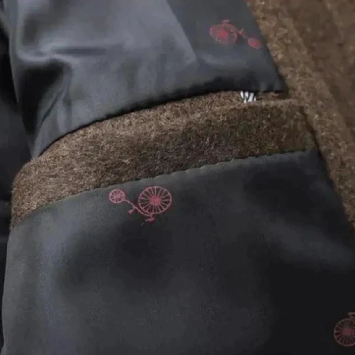 Thaddeus mid-length stand collar overcoat detail view 10