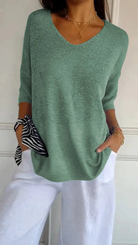 Greta V-neck jumper in Grass Green