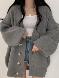 Doriane oversized cardigan detail view four