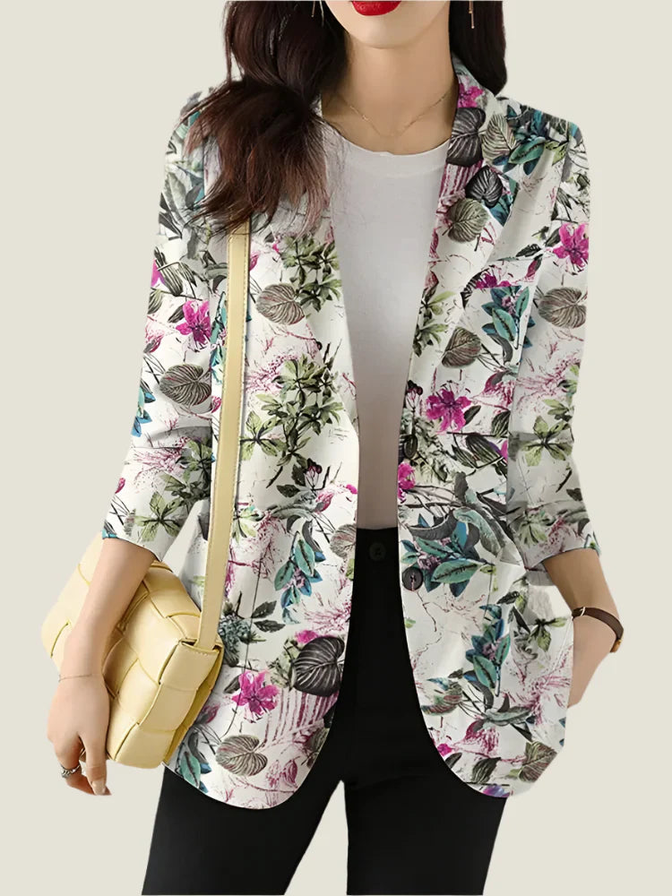 Clemency blazer in White Pink