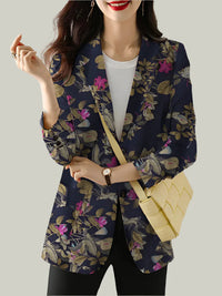 Clemency blazer styling detail