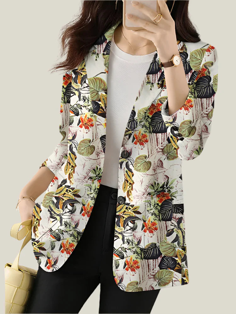 Clemency blazer in White Red