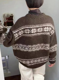 Reinette jumper styling detail