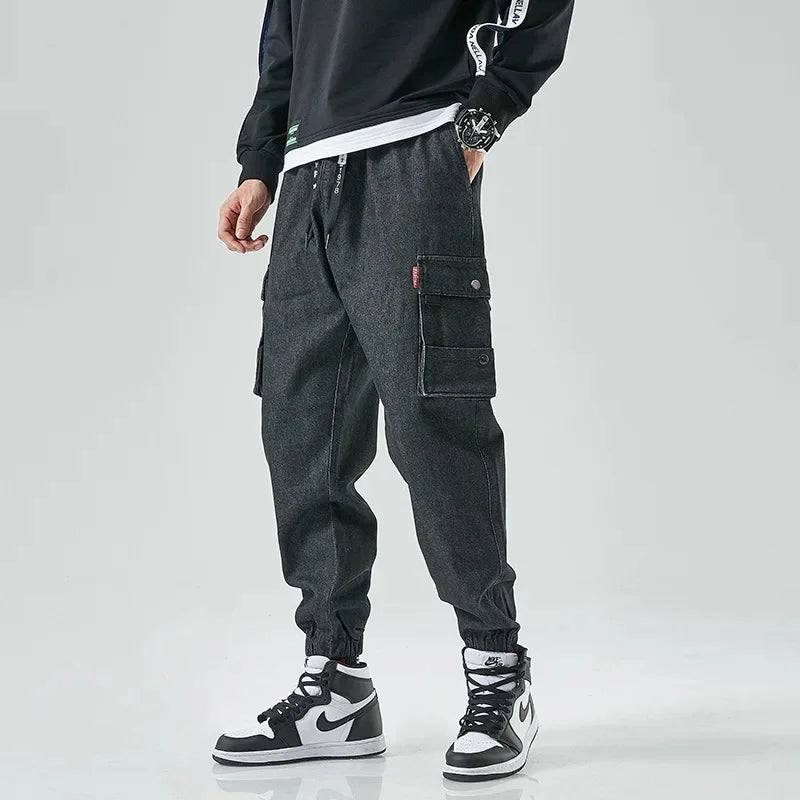 Bramwell cargo jogger in Black