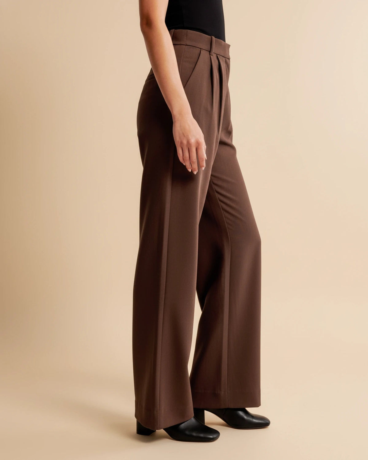 Jolanda wide leg trousers detail view 23