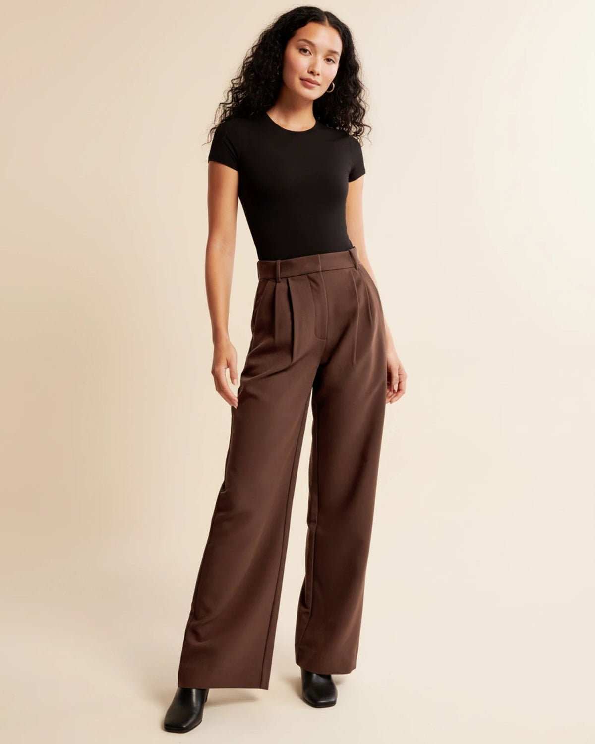 Jolanda high-waisted pleated wide leg trousers in Brown