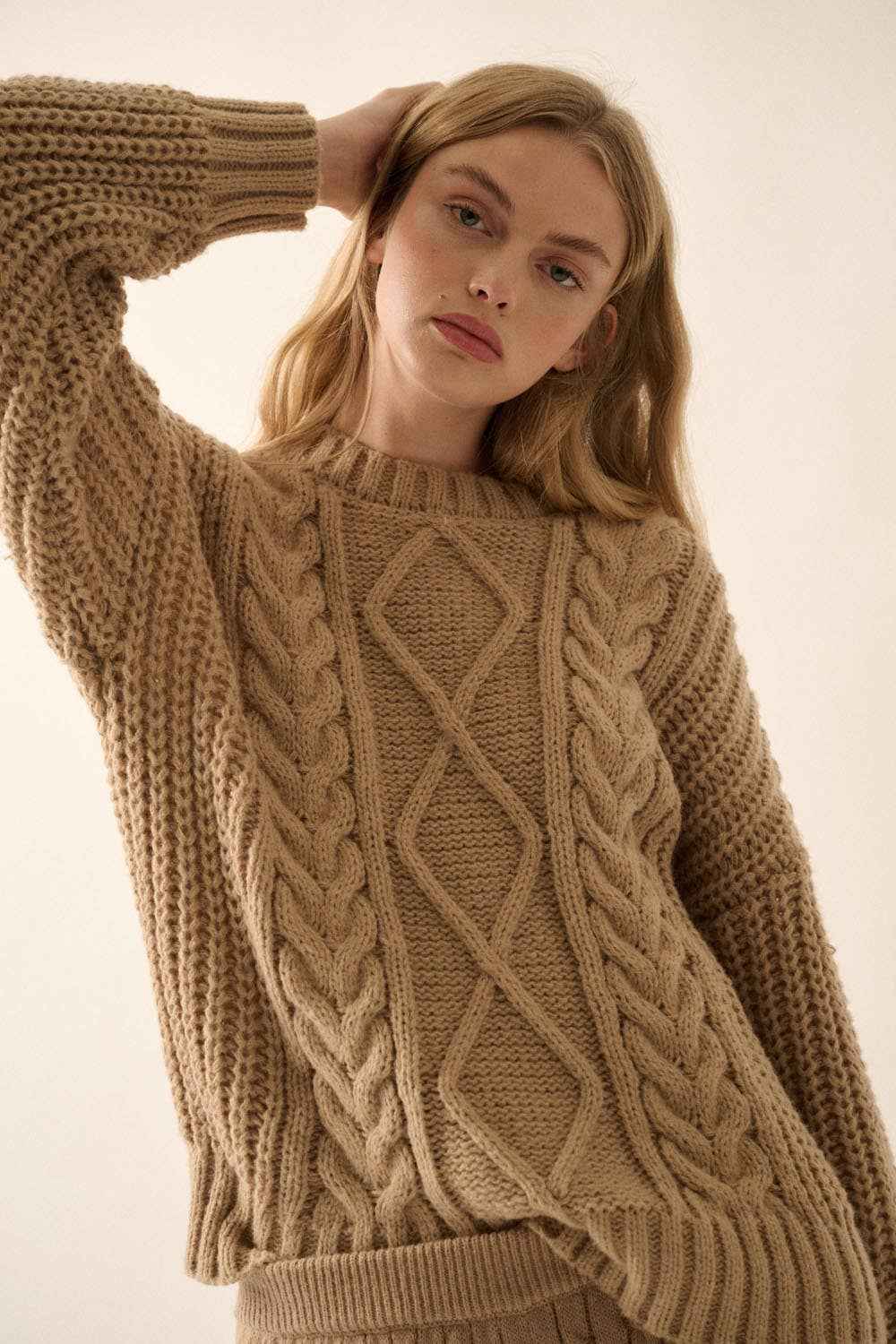 Theophila | Women's Cable Knit Crew Neck Jumper Brown and White