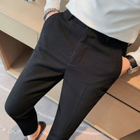 Halsey trousers in Black