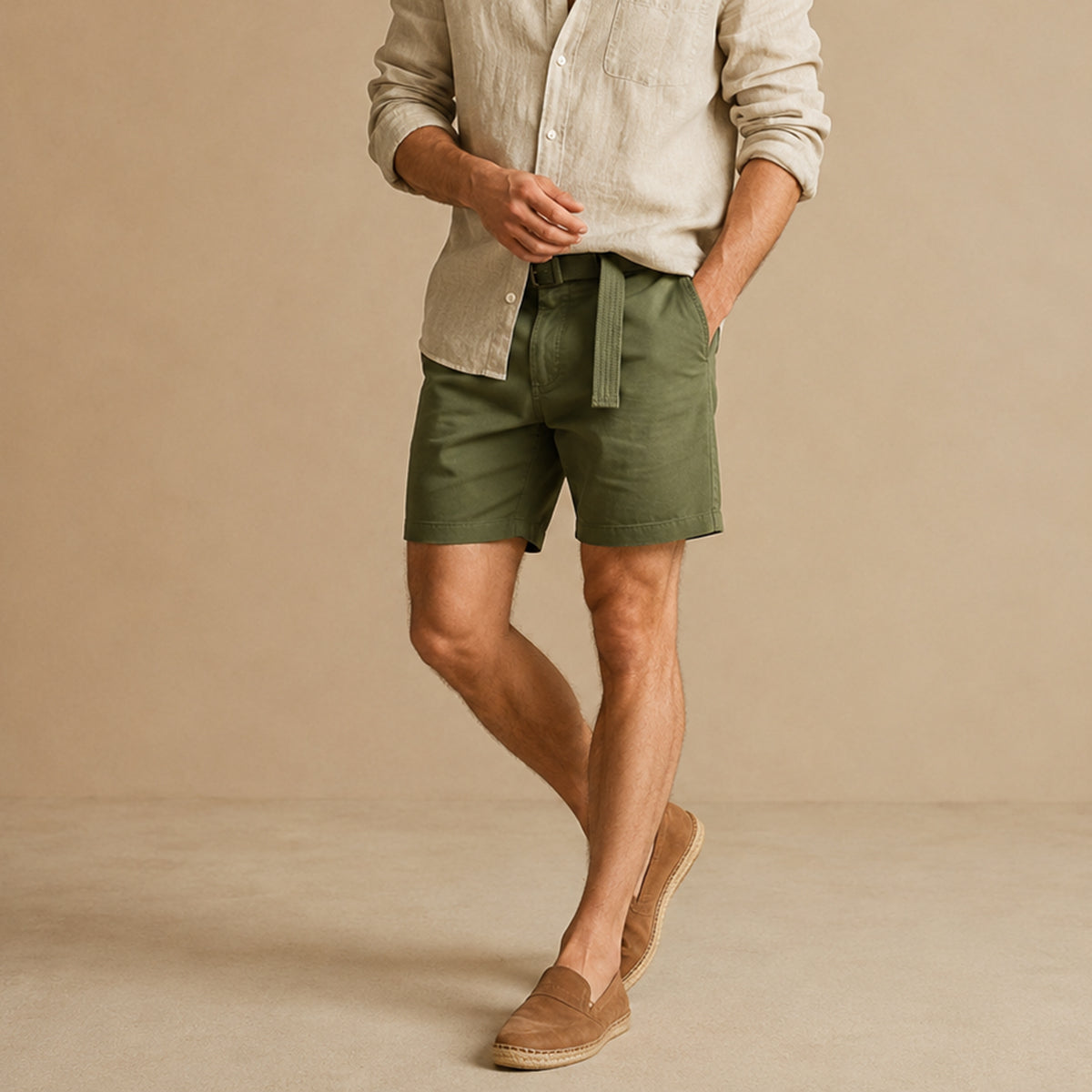 Geoffrey shorts in Army Green